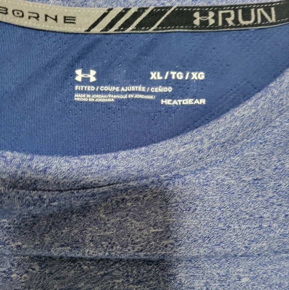 Under Armour training top - Picture 4 of 5